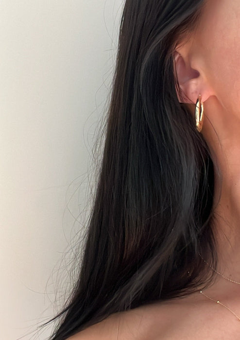 medium signature hoops