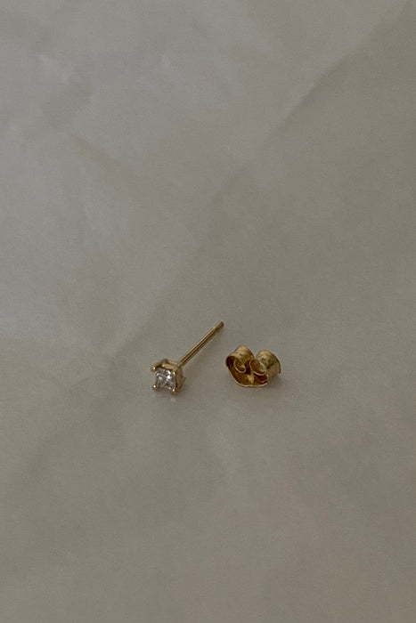 baby token studs