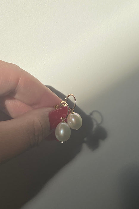 puff pearl hoops