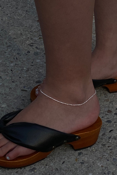 petite pearl anklet