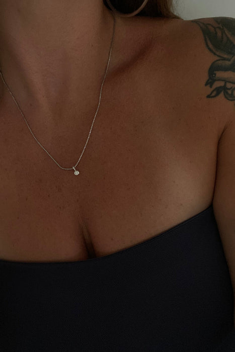 ss petite diamond puff necklace