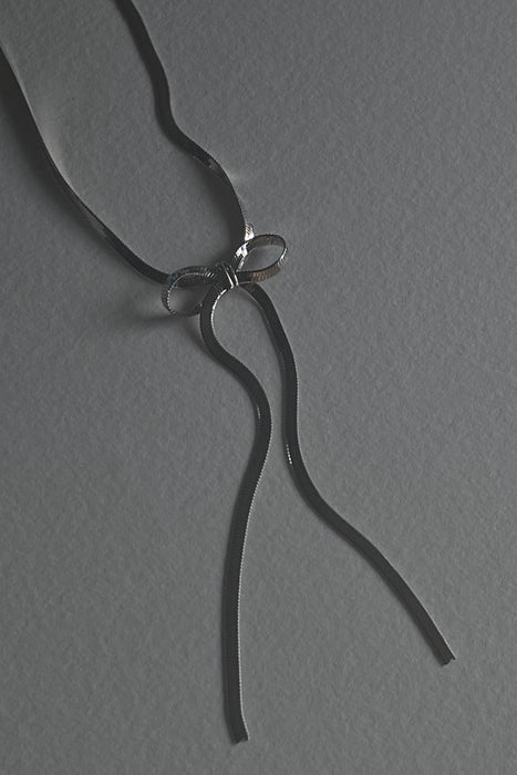 ss XL bow necklace