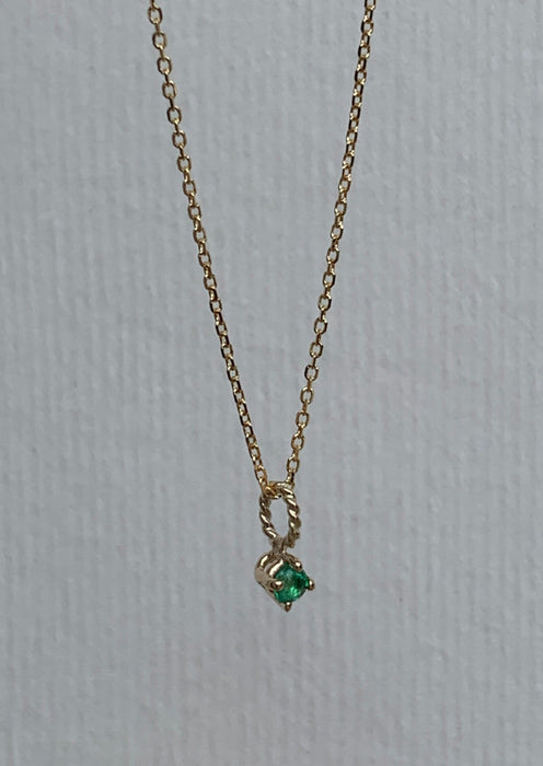 emerald textured link necklace