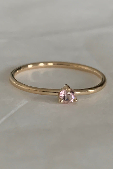 blush chunky solitaire band