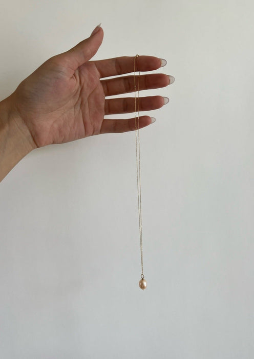 blush textured puff pearl necklace