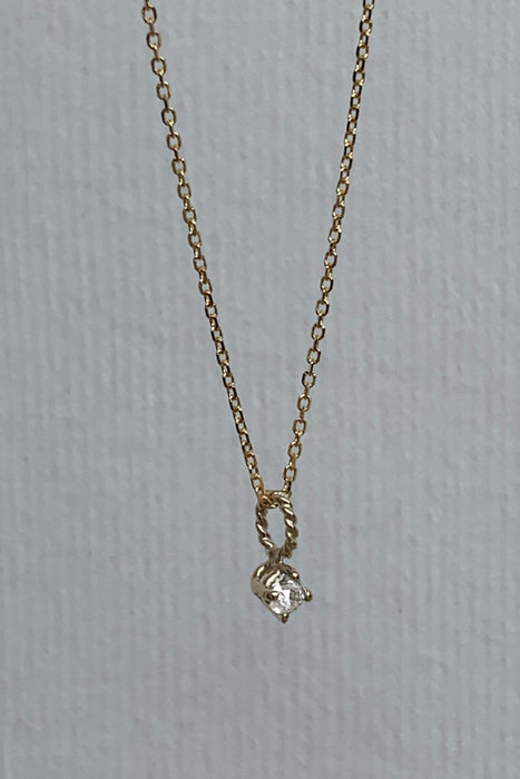 white diamond textured link necklace